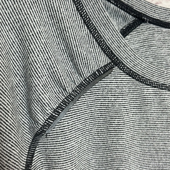 Lucy Run Your Heart Out Long Sleeve Top - Picture 6 of 12